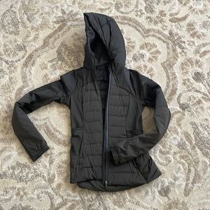 Great condition, olive green Lululemon hooded zip up jacket